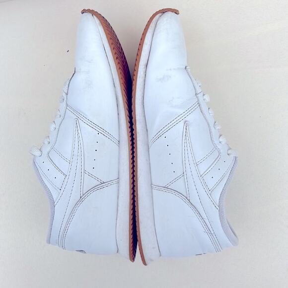 Fila Women’s Machu Sneakers Shoes White Low Top Lace Up Size 7 - Picture 4 of 8